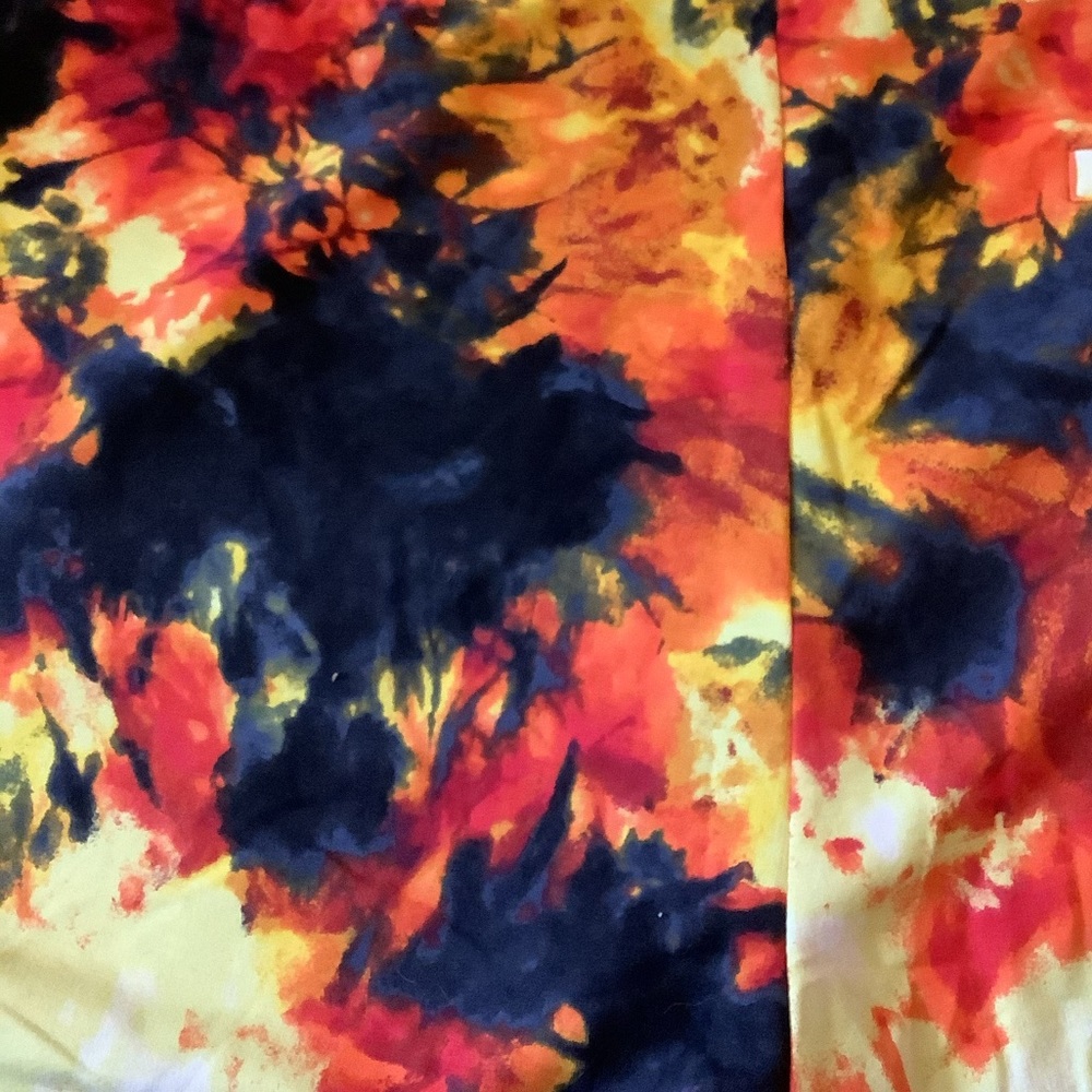 🌻NWT AMBIANCE 3X TIE DYE MULTICOLOR JOGGER SHORTS - Picture 9 of 11